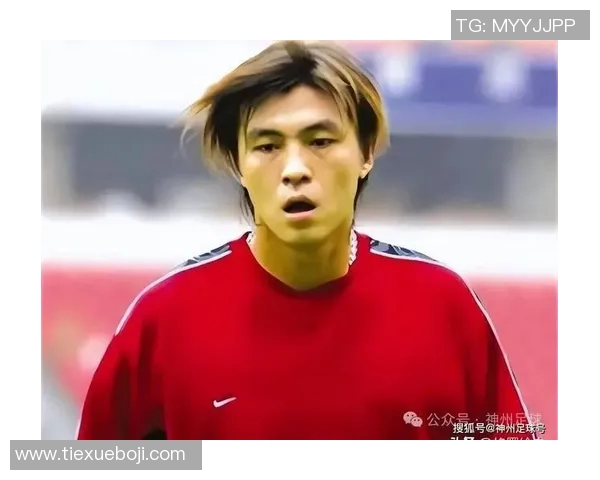 聚焦足球球星大帅哥魅力人生与绿茵场上的辉煌传奇故事 聚焦足球球星大帅哥魅力人生与绿茵场上的辉煌传奇故事